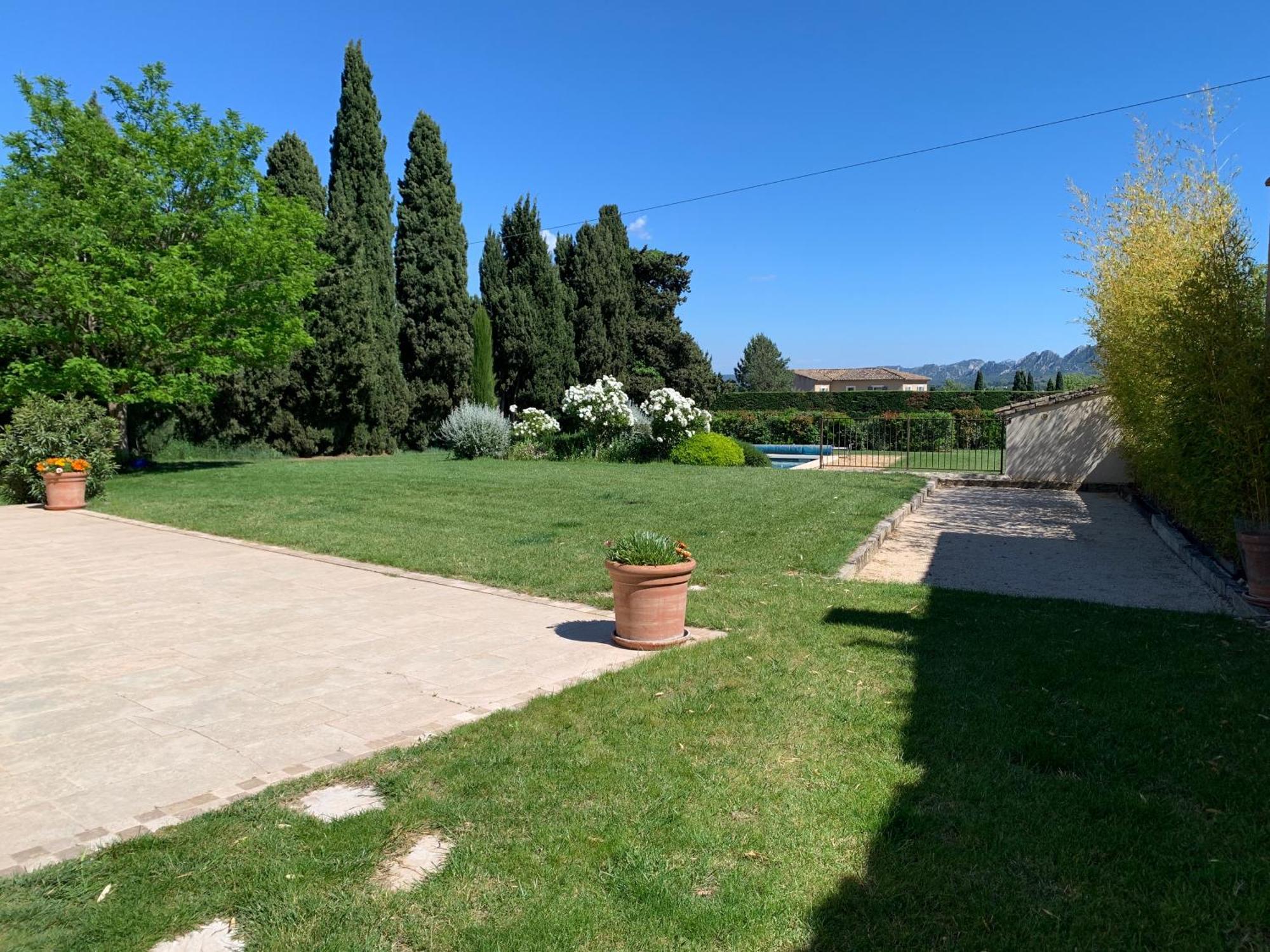 En Provence, Chez Stephanie Et Marcel Saint-Rémy-de-Provence Kültér fotó