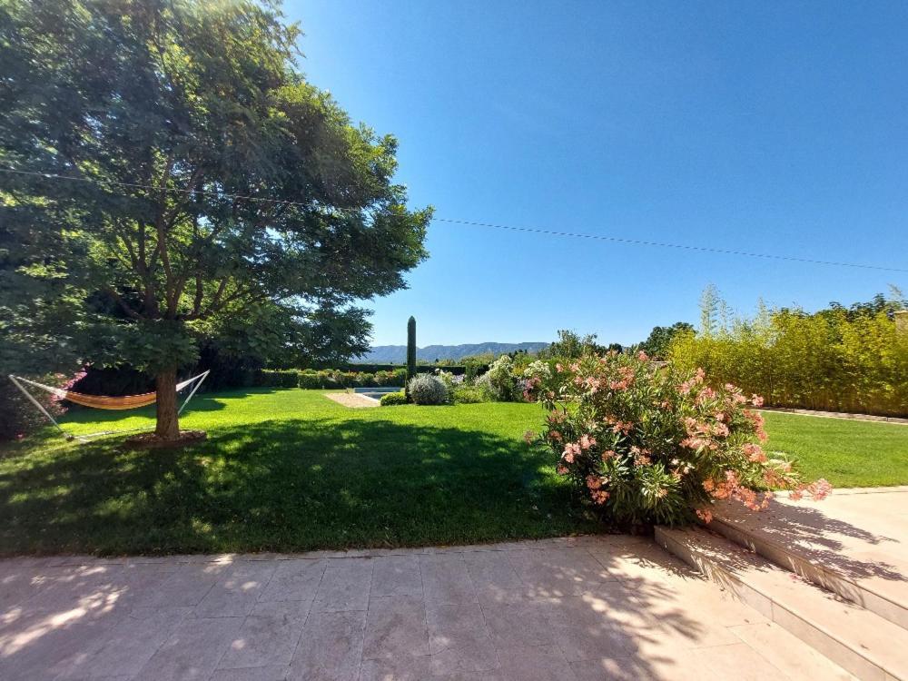 En Provence, Chez Stephanie Et Marcel Saint-Rémy-de-Provence Kültér fotó
