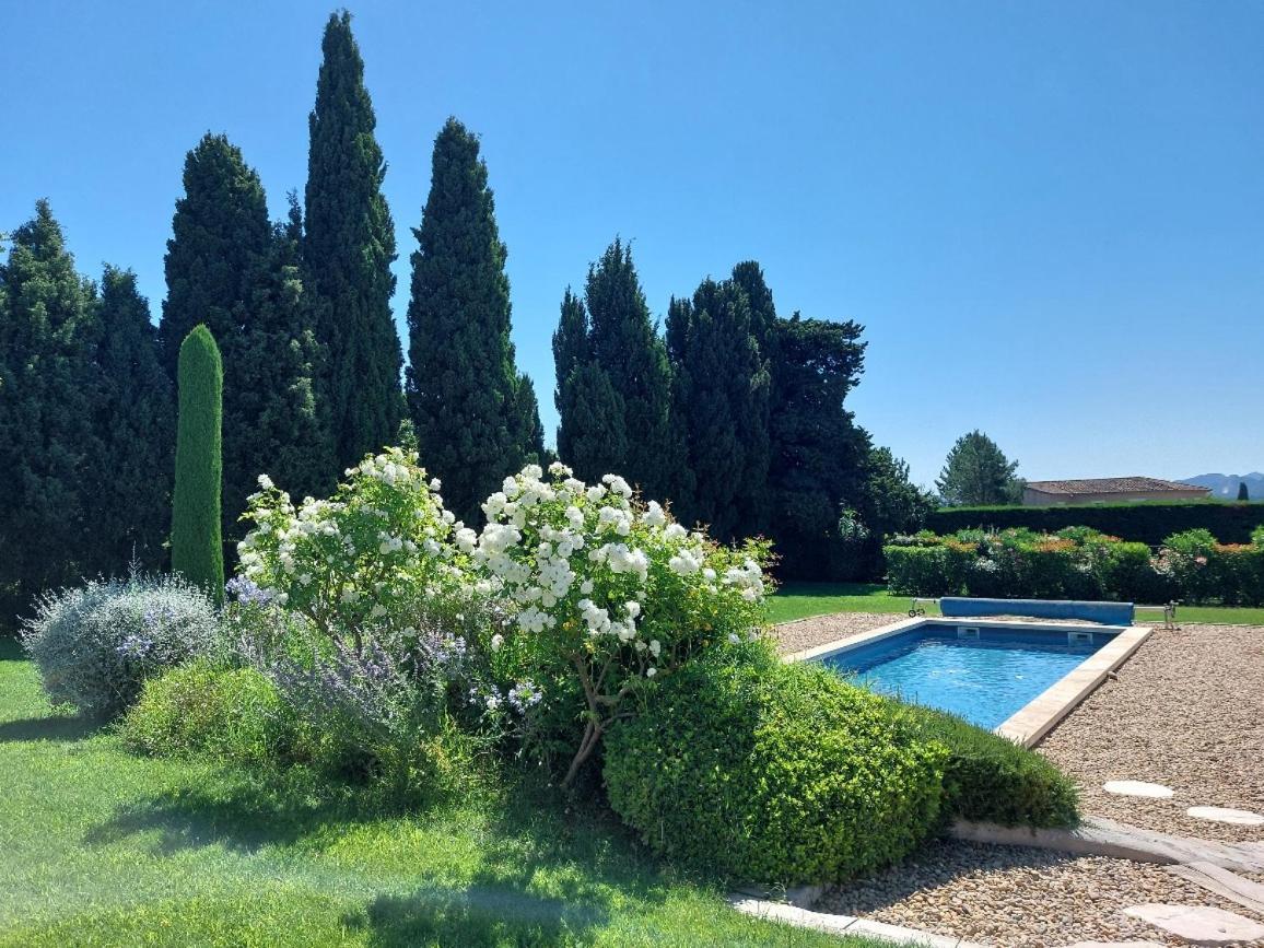 En Provence, Chez Stephanie Et Marcel Saint-Rémy-de-Provence Kültér fotó